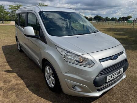 FORD GRAND TOURNEO CONNECT 1.5 TDCi Titanium