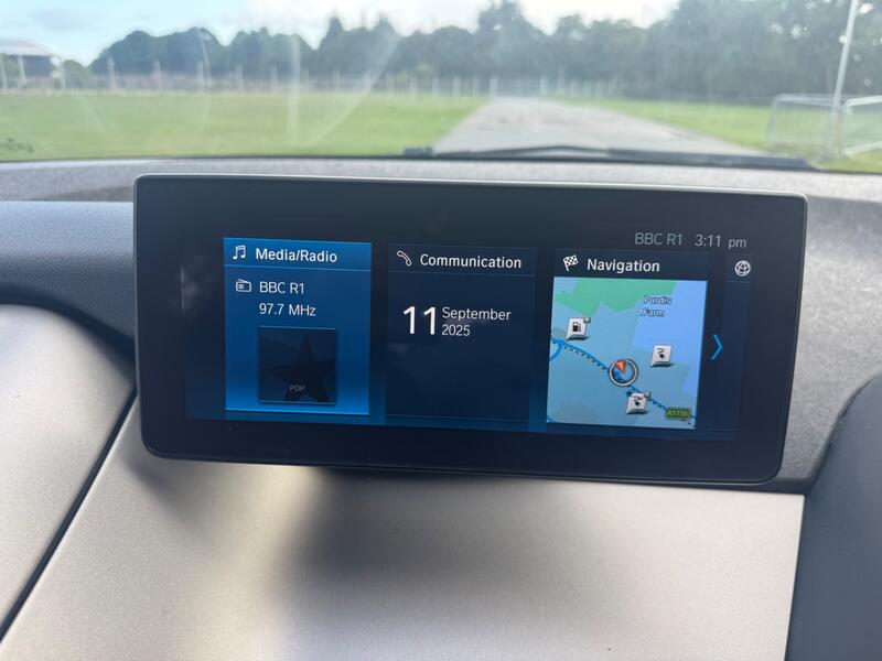 BMW I3